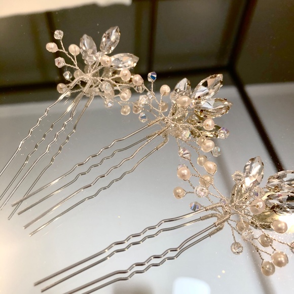 TOKKIHandmade  Pearl, Bead & Crystal Bridal Hair Pins- Silver - Set of 3 - Picture 2 of 6